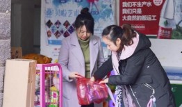 杨杨爸最新邻居爆料,揭秘杨杨爸真实生活！