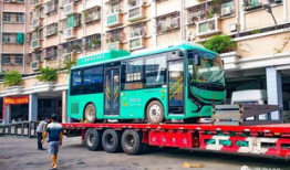 公交车最新爆料,揭秘最新公交车爆料背后的科技革新与出行变革