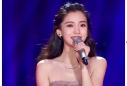 杨颖的最新爆料唱歌